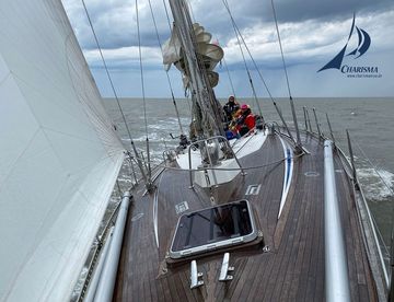 Großssegel geborgen