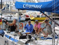 Happy landing Cowes Happy landing Cowes